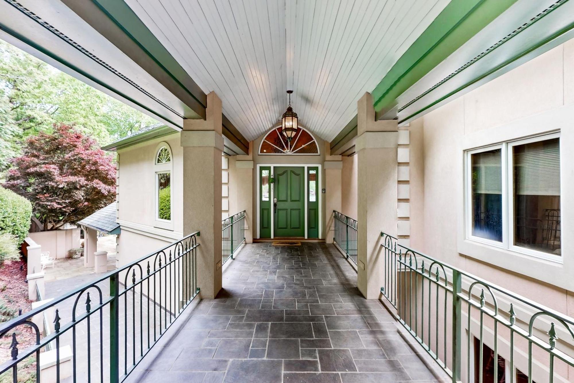 Villa Rosa Lake Lure Exterior photo