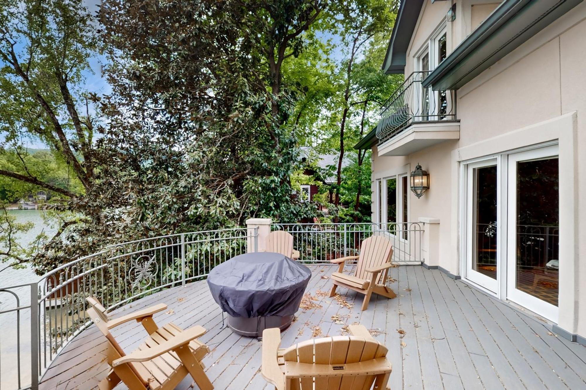 Villa Rosa Lake Lure Exterior photo