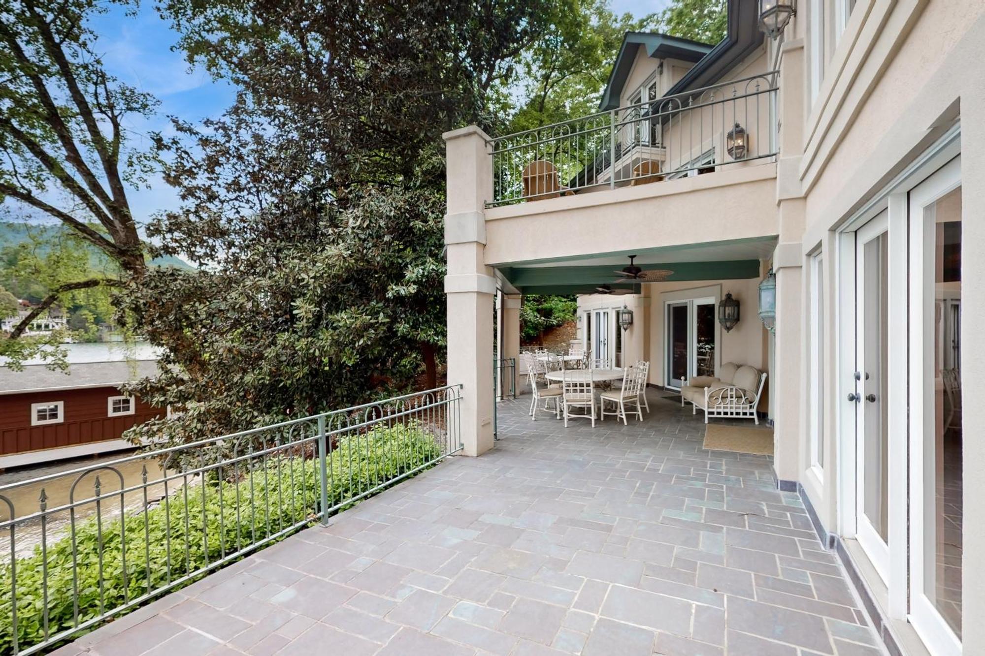 Villa Rosa Lake Lure Exterior photo